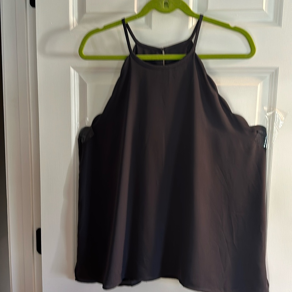 LOFT - Gray halter top